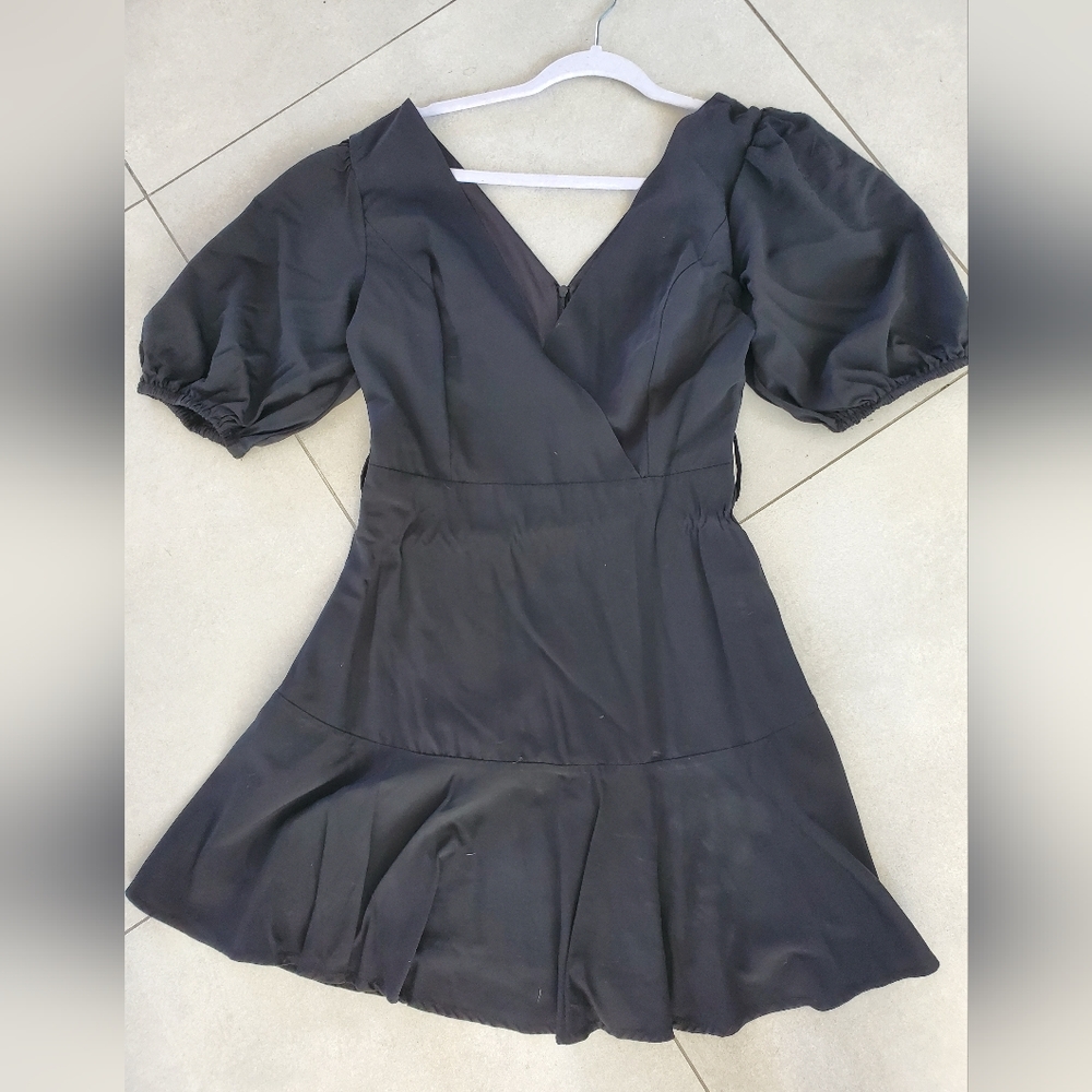 Black Chicways medium black dress